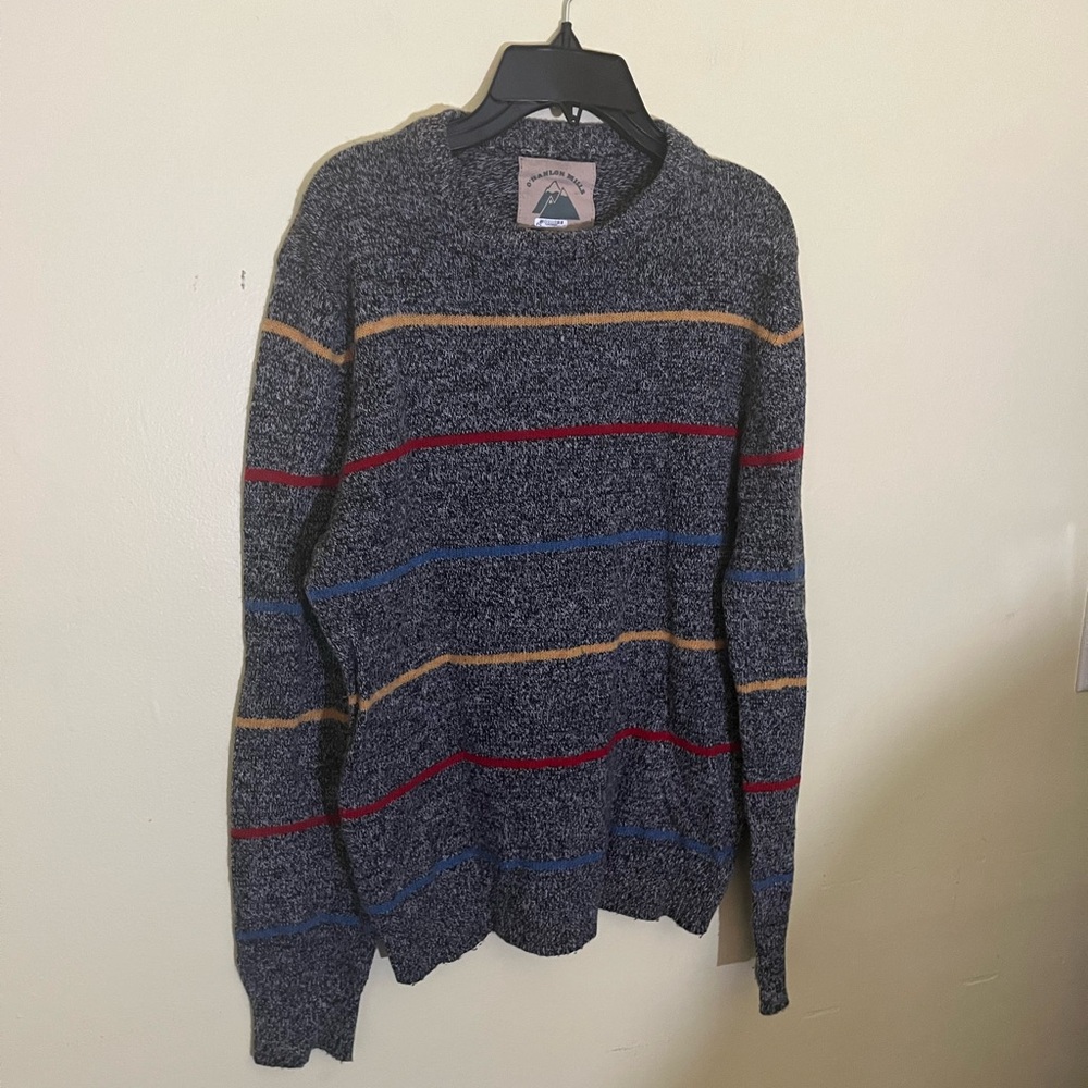 O’Hanlon Mills Men's Gray Striped Sweater Size Small